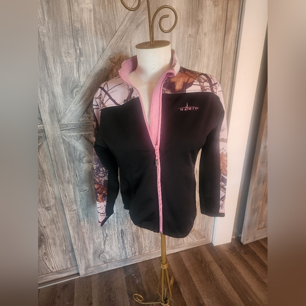 Habit LadiesPink and Black Women's Camo Jacket